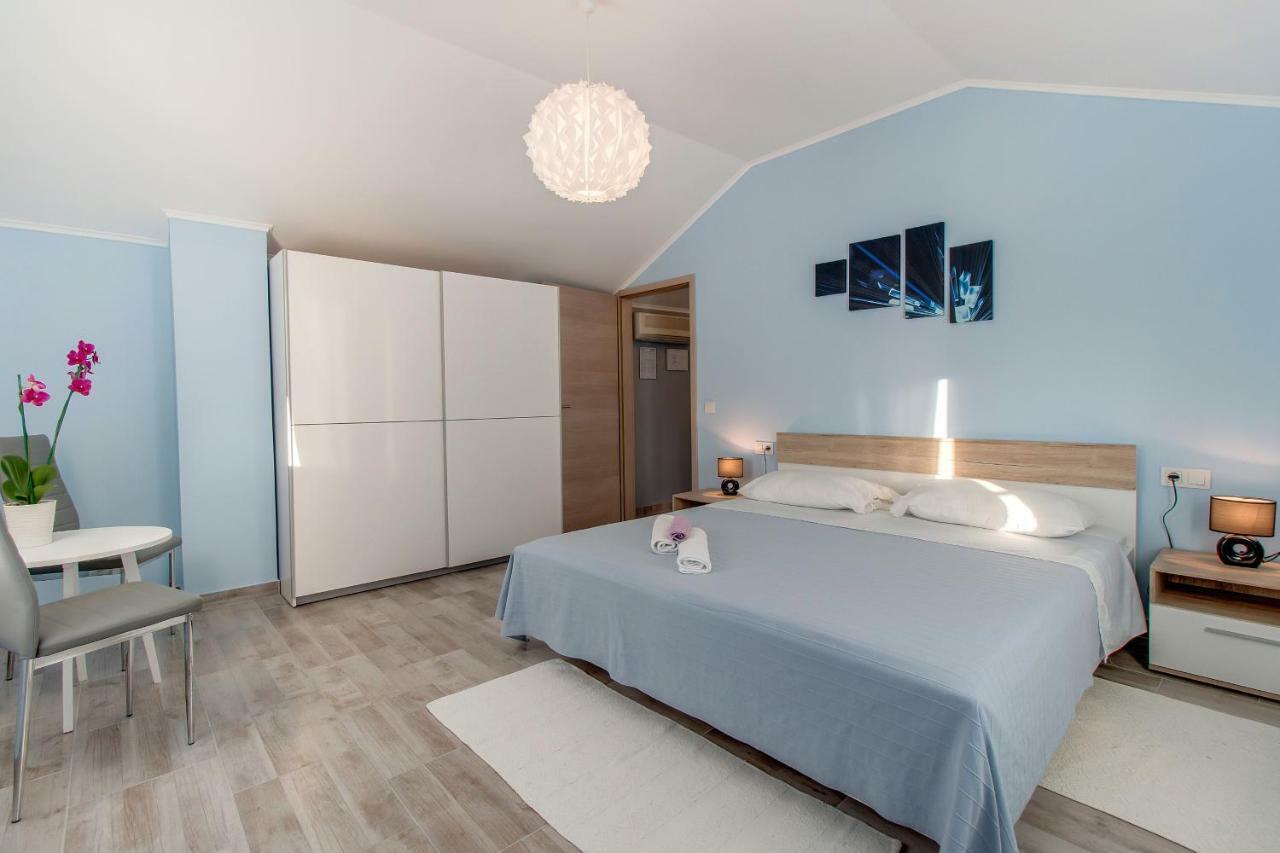 Apartman Leon & Rent A Quad Mali Losinj Luaran gambar